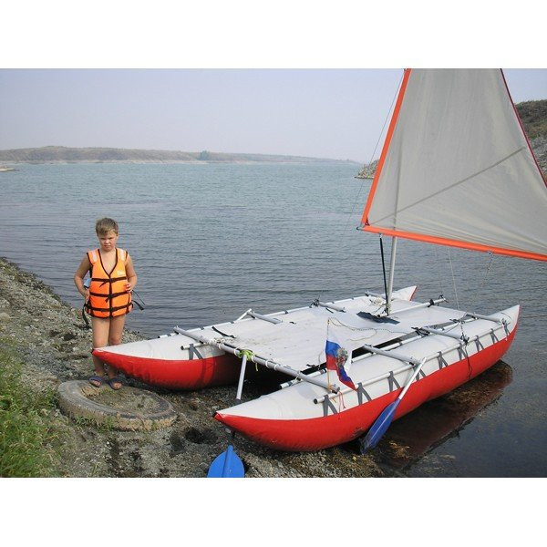 Палуба катамарана Валдай 4